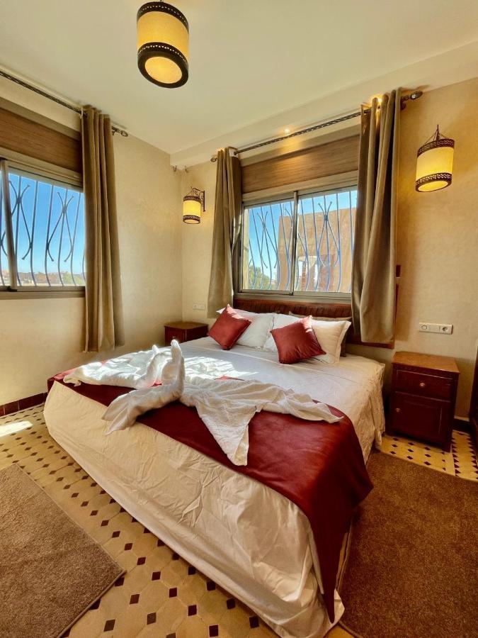 Hotel Apartments Lexpert " Riad The Family" Merzouga Eksteriør billede