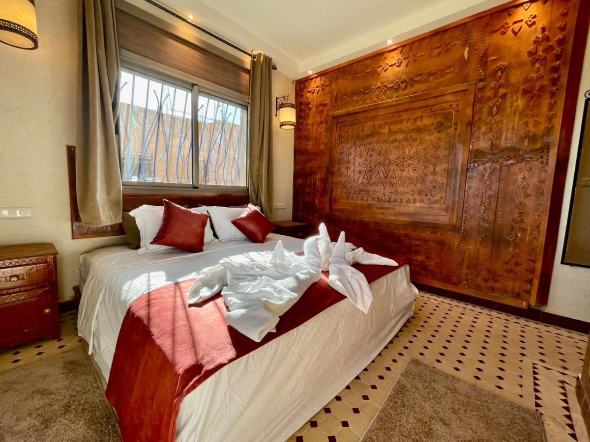 Hotel Apartments Lexpert " Riad The Family" Merzouga Eksteriør billede