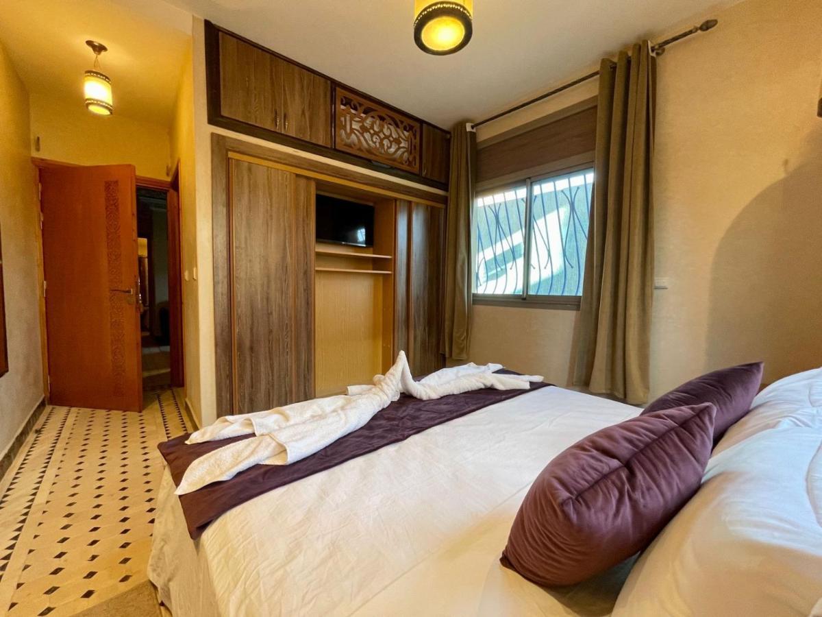 Hotel Apartments Lexpert " Riad The Family" Merzouga Eksteriør billede