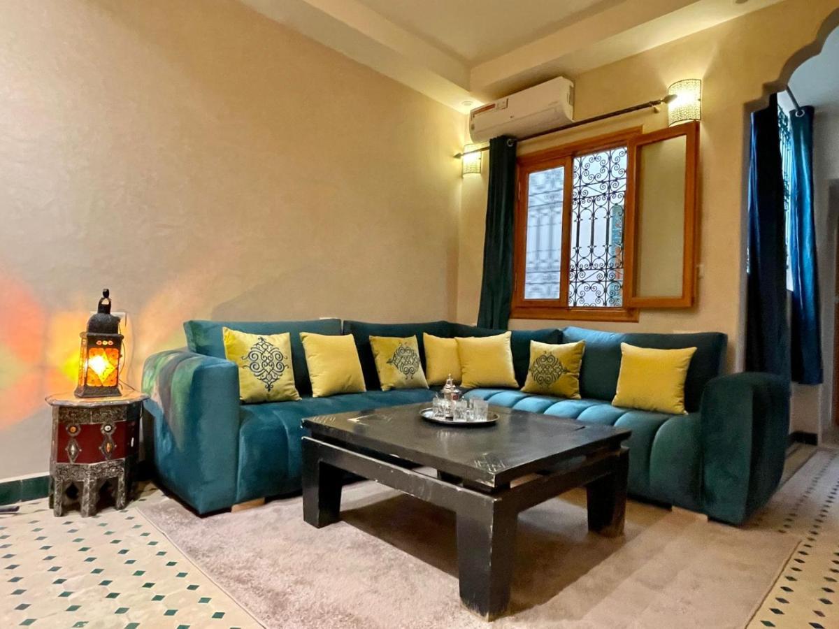 Hotel Apartments Lexpert " Riad The Family" Merzouga Eksteriør billede